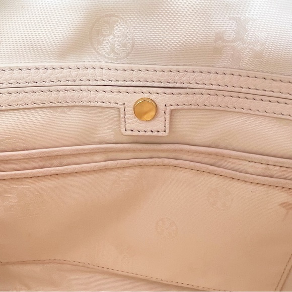 Tory Burch Bryant Satchel Quilted Leather Bag in Ivory - Picture 9 of 13